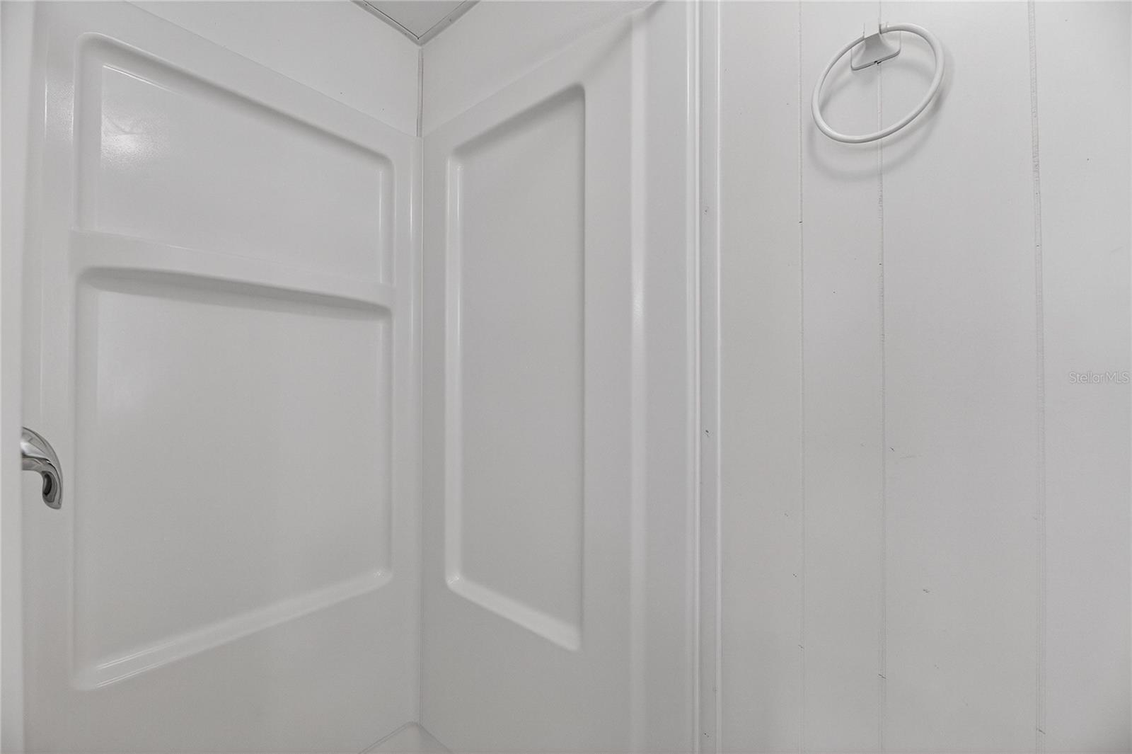 SLEEPY HOLLOW MOBILE ESTATES - Residential