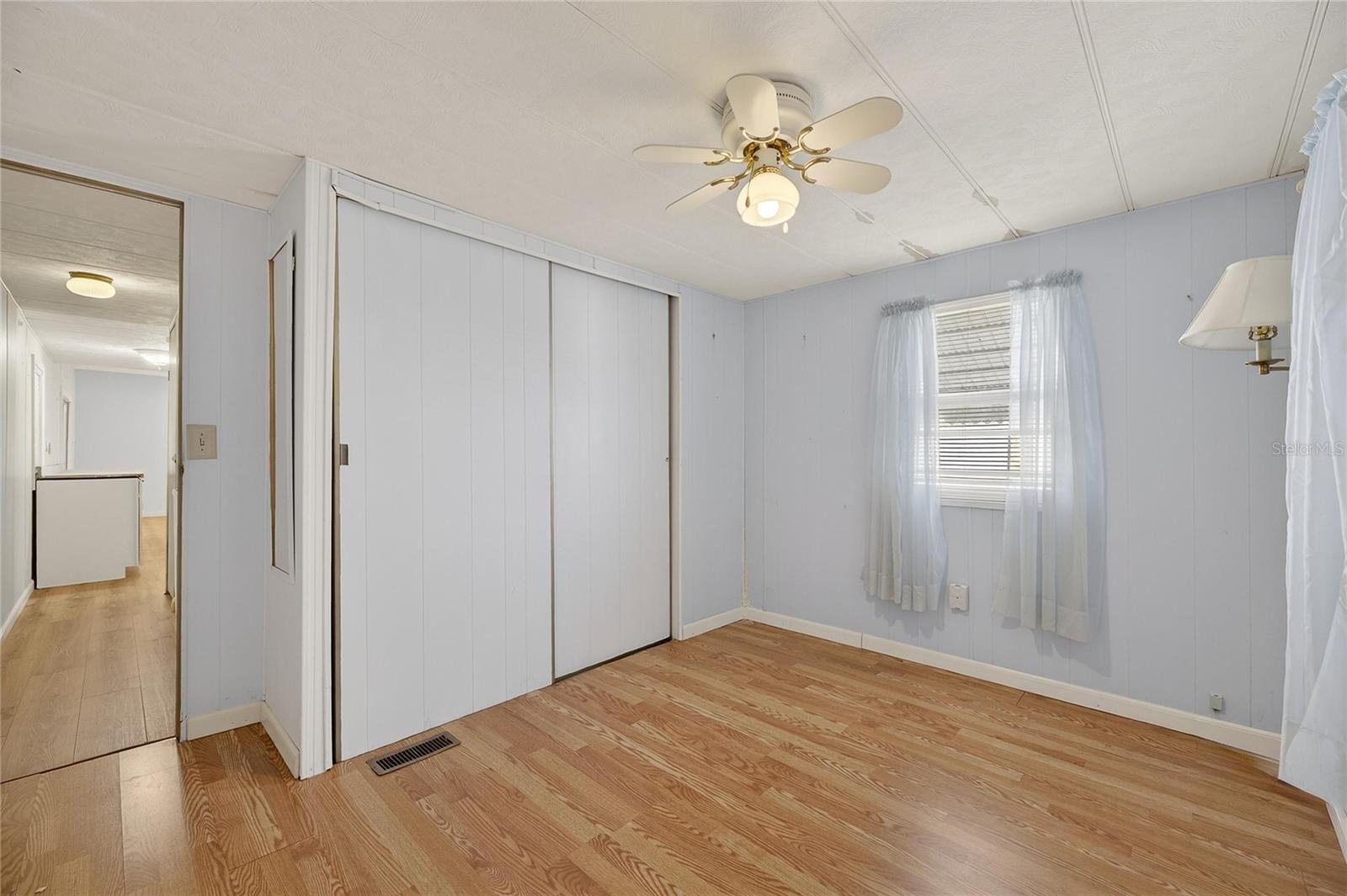 SLEEPY HOLLOW MOBILE ESTATES - Residential