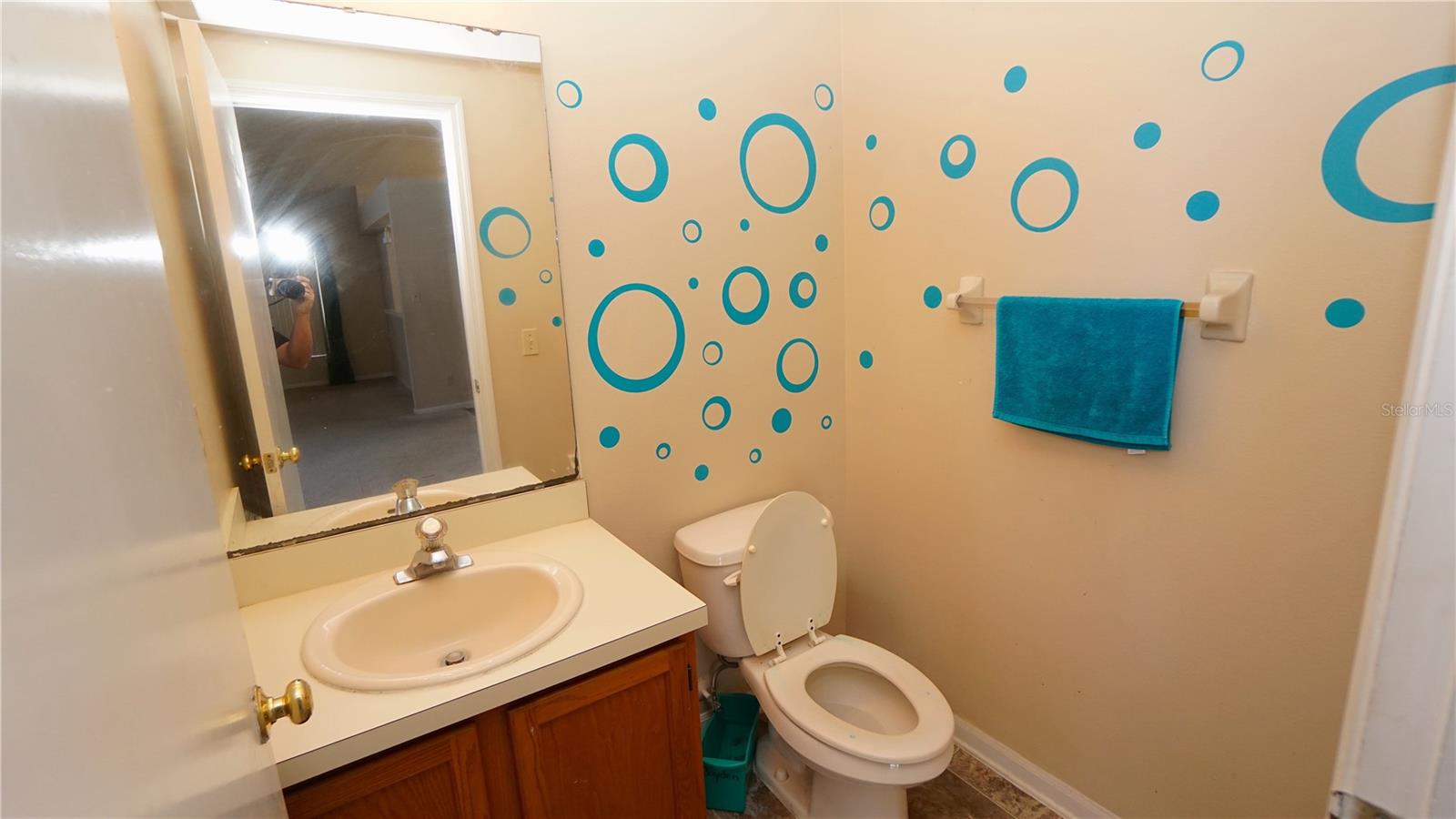 SKY LAKE SOUTH 07 PH 03B - Residential