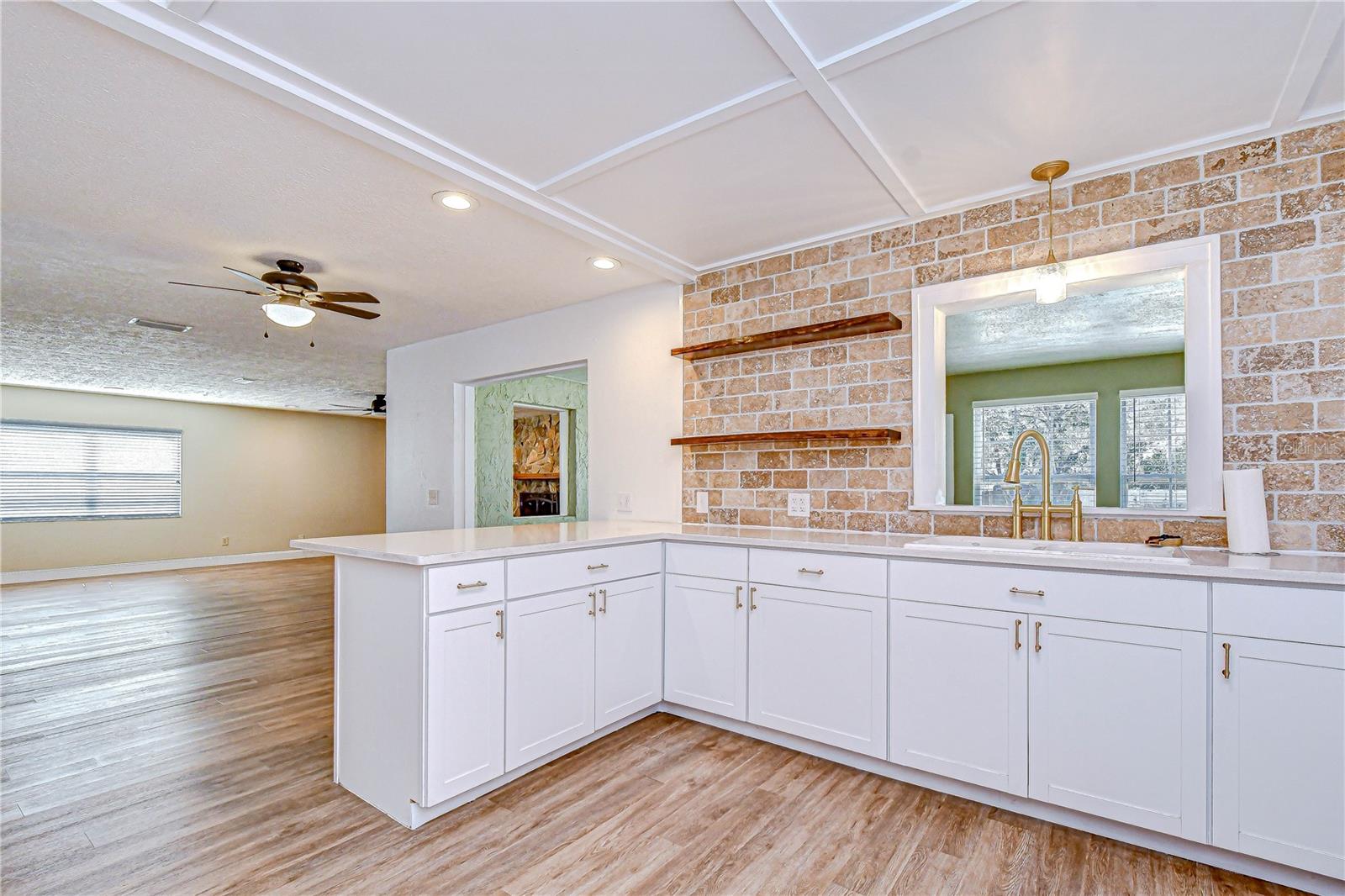 SUTTON ESTATES - Residential