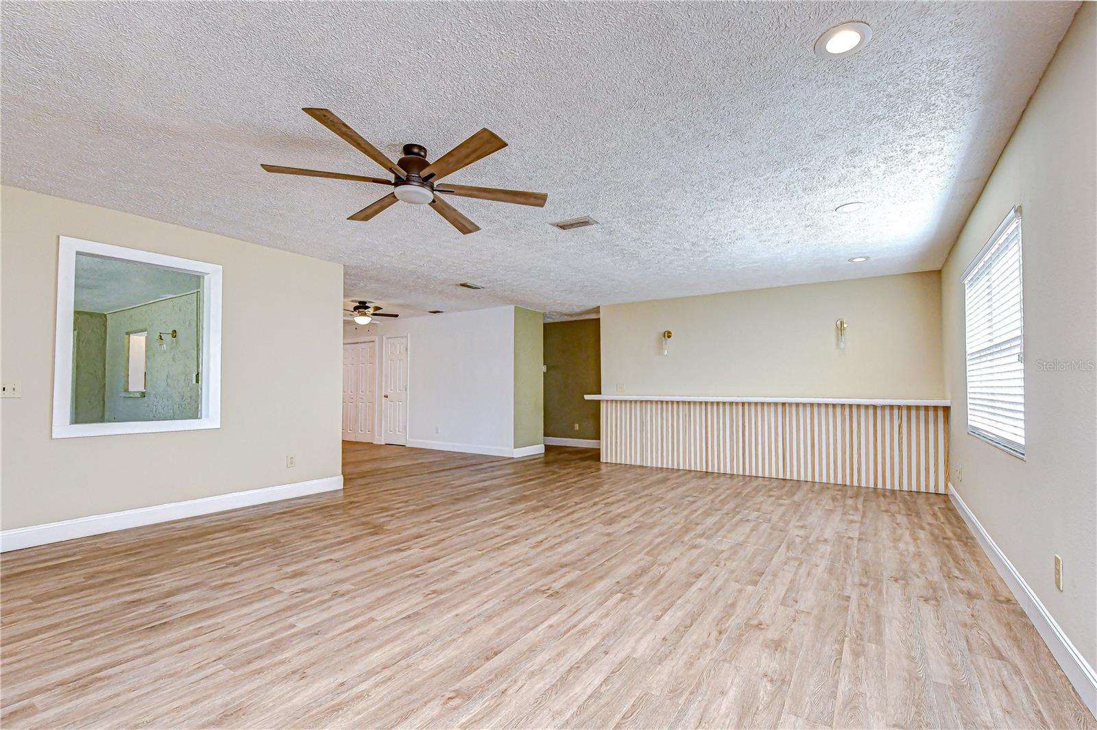 SUTTON ESTATES - Residential