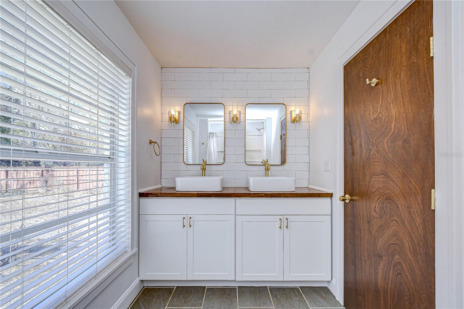 SUTTON ESTATES - Residential