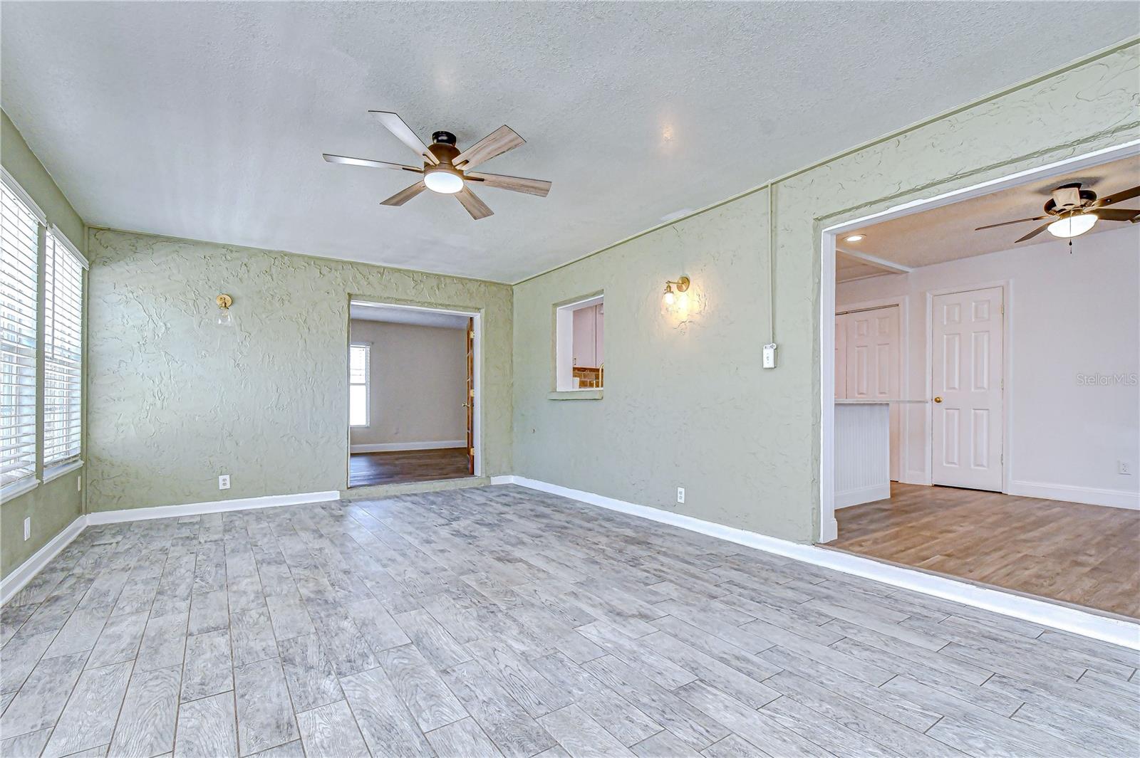 SUTTON ESTATES - Residential