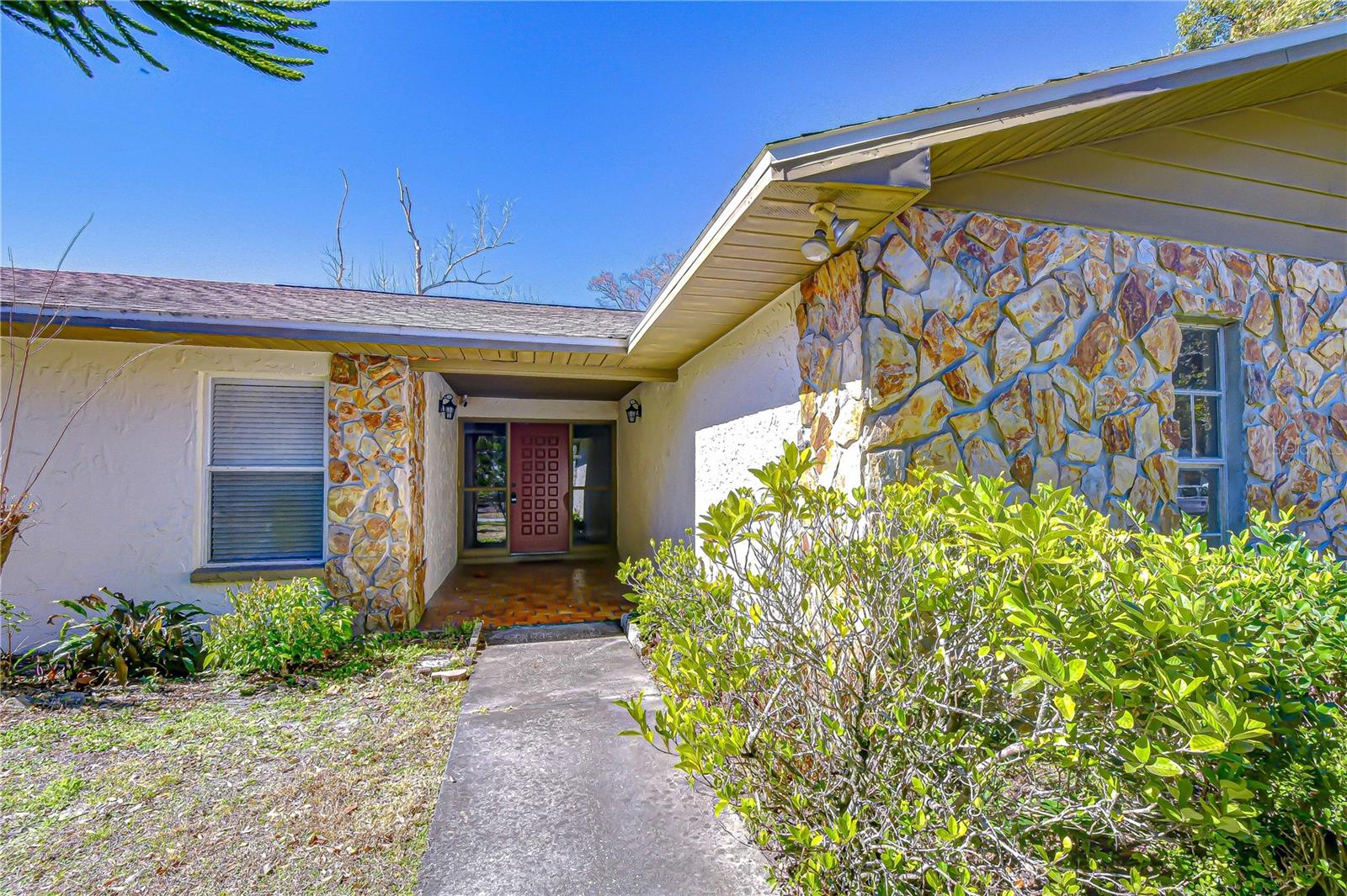 SUTTON ESTATES - Residential