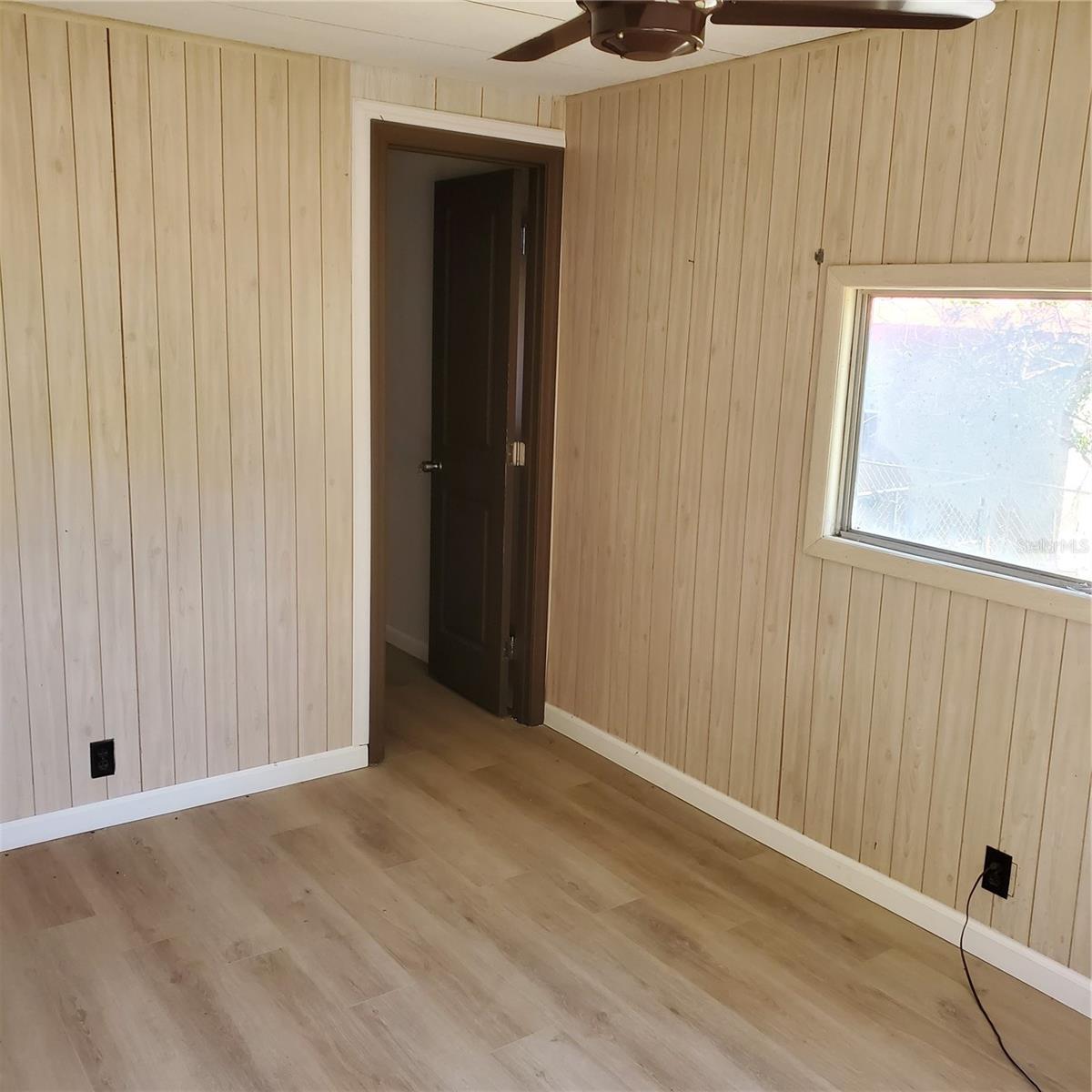 LAKE BRYANT SHORES - Residential