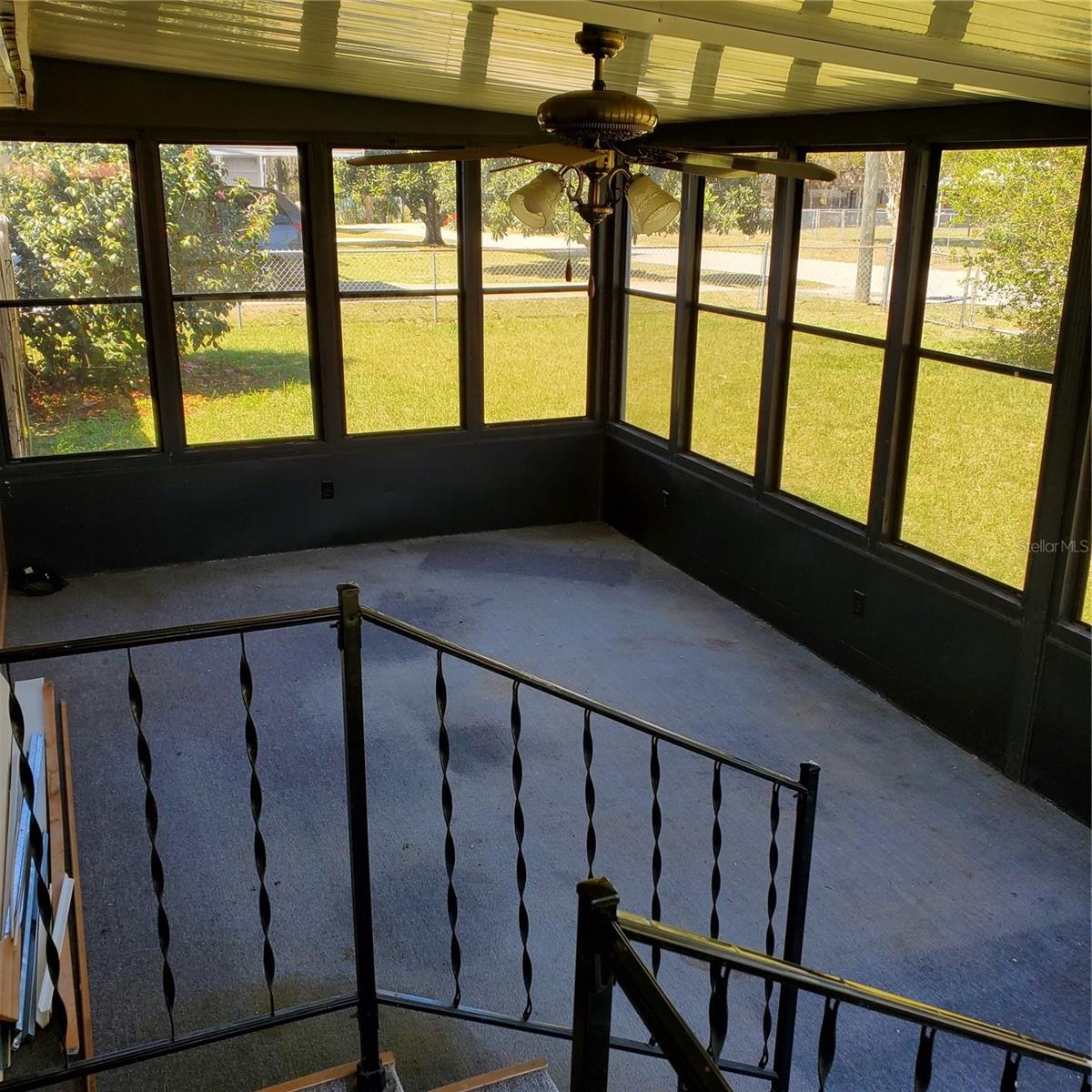 LAKE BRYANT SHORES - Residential