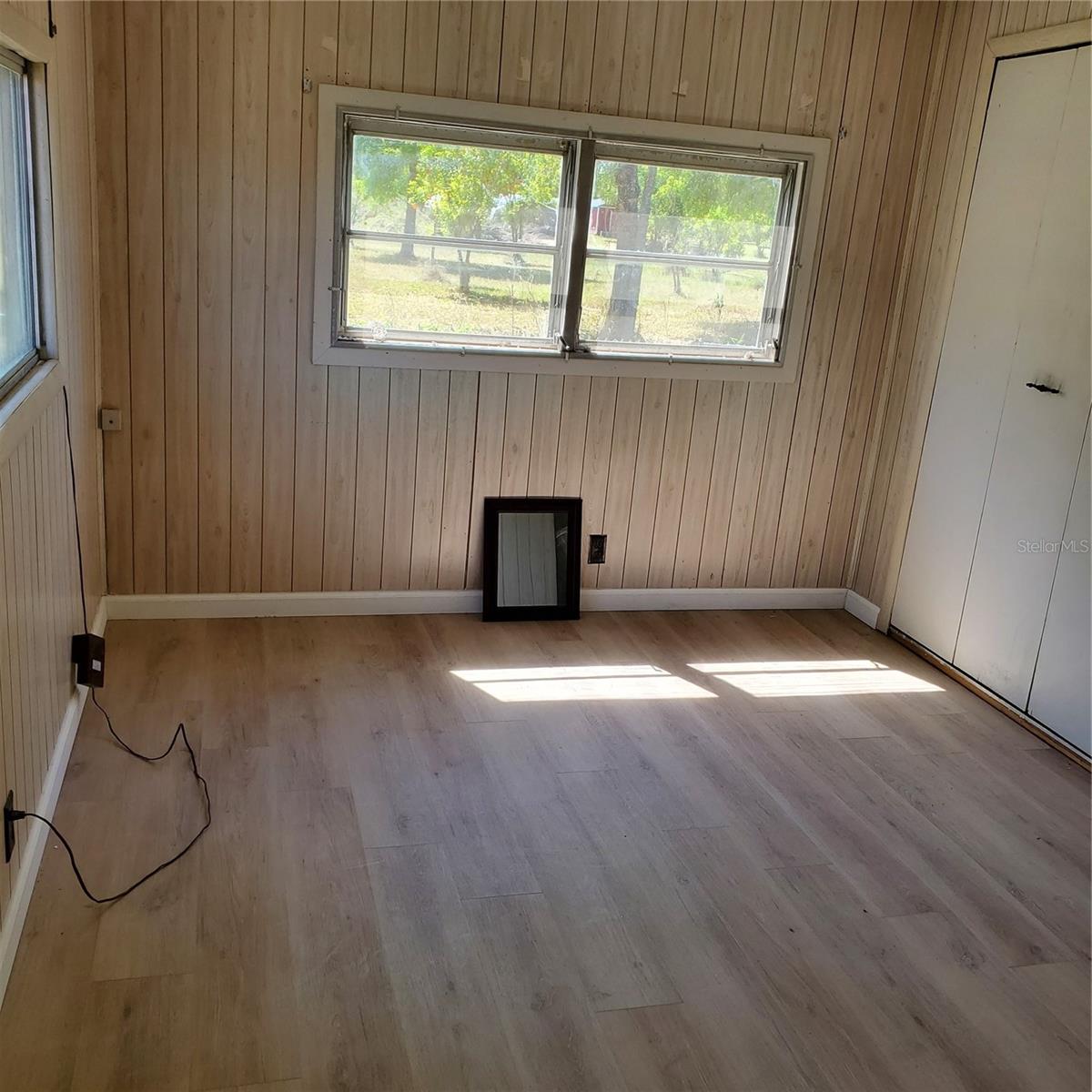 LAKE BRYANT SHORES - Residential