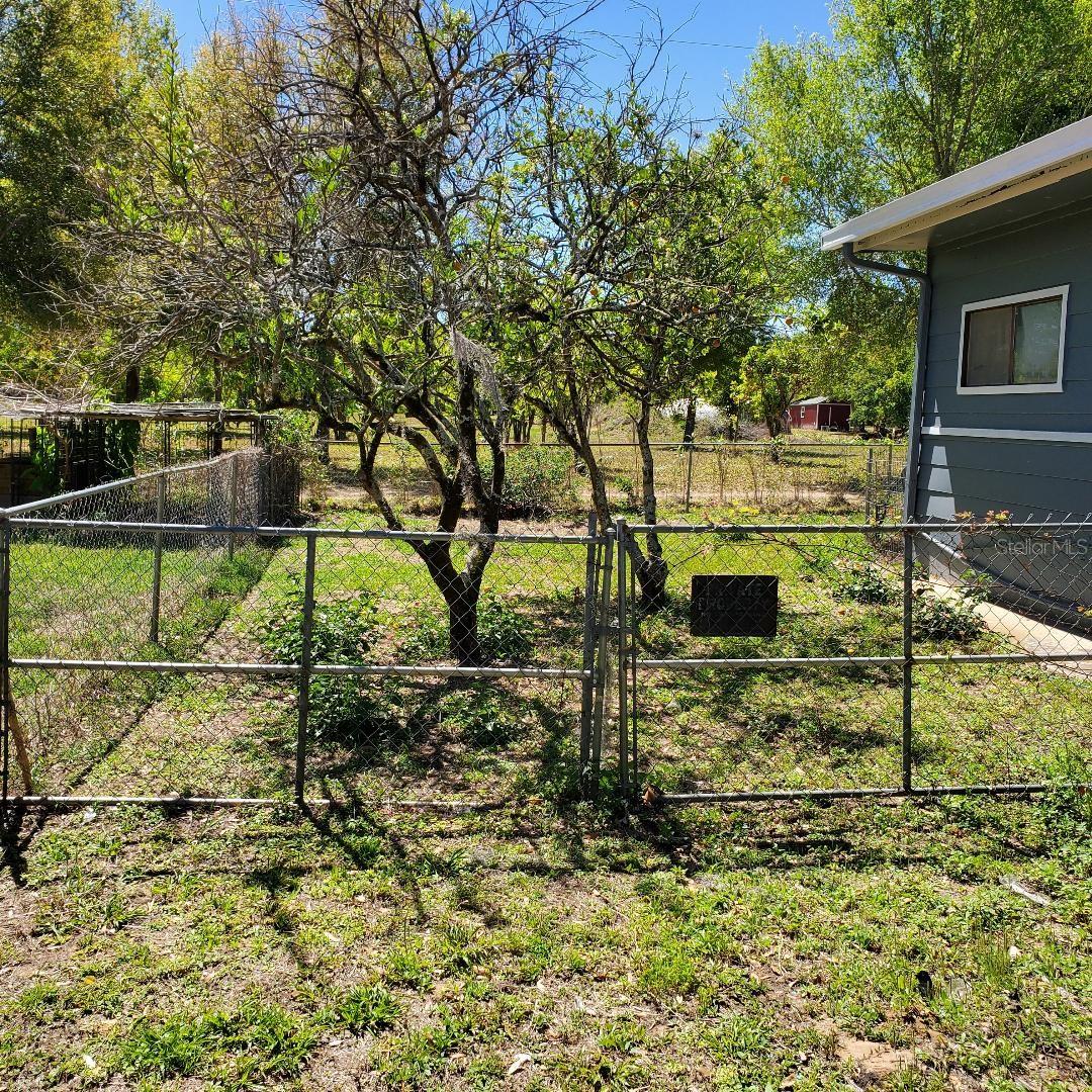 LAKE BRYANT SHORES - Residential