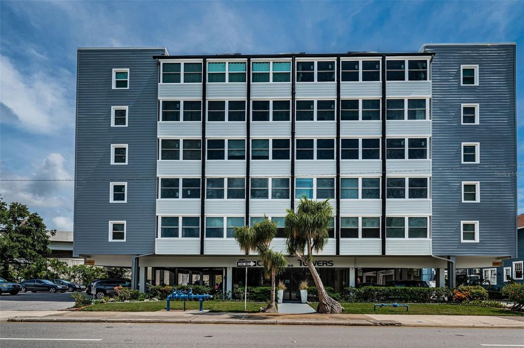 Photo of 841 4th Avenue N #21, St Petersburg, FL 33701 (MLS # TB8395653)