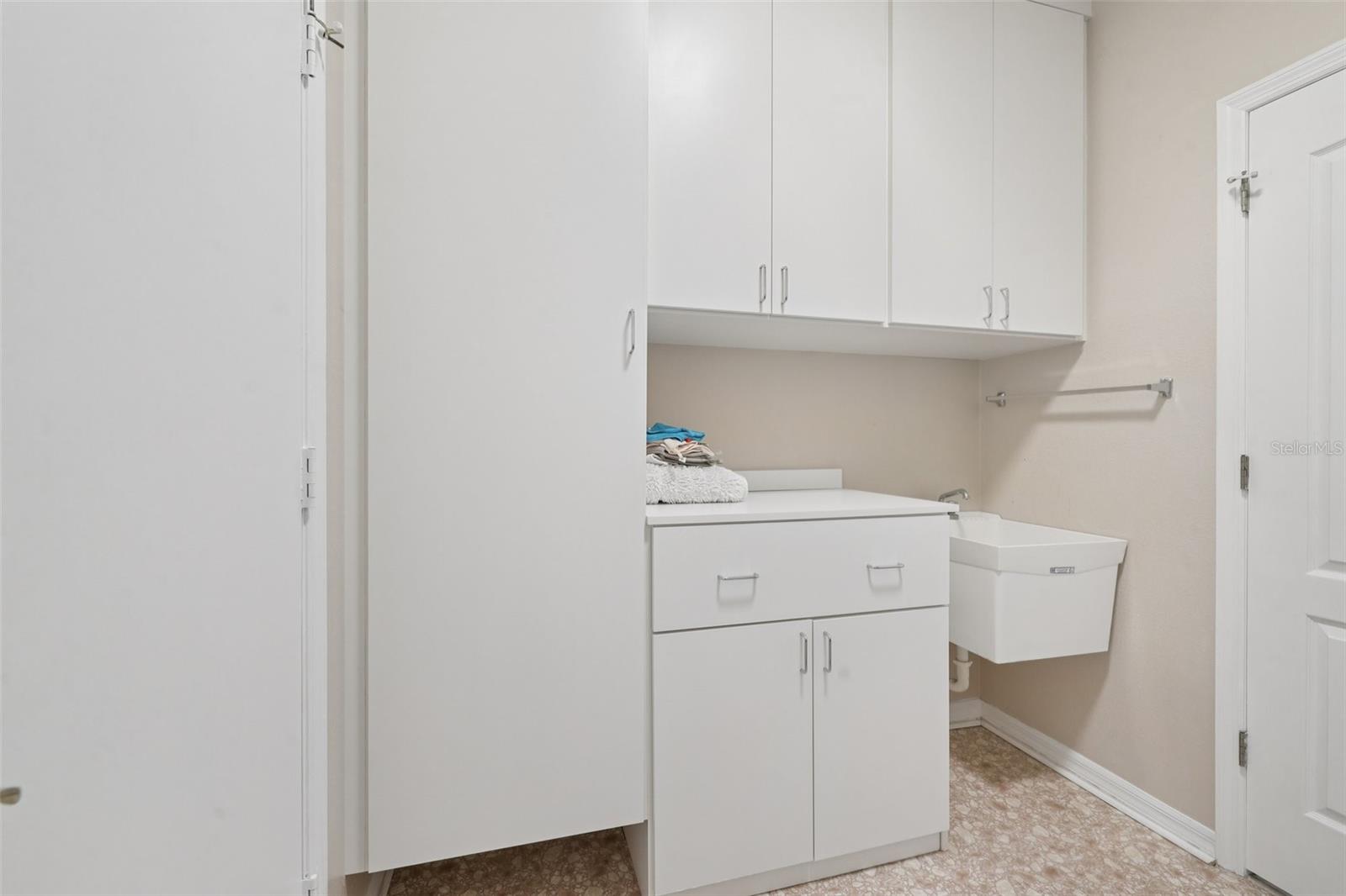 TREMONT II CONDO - Residential