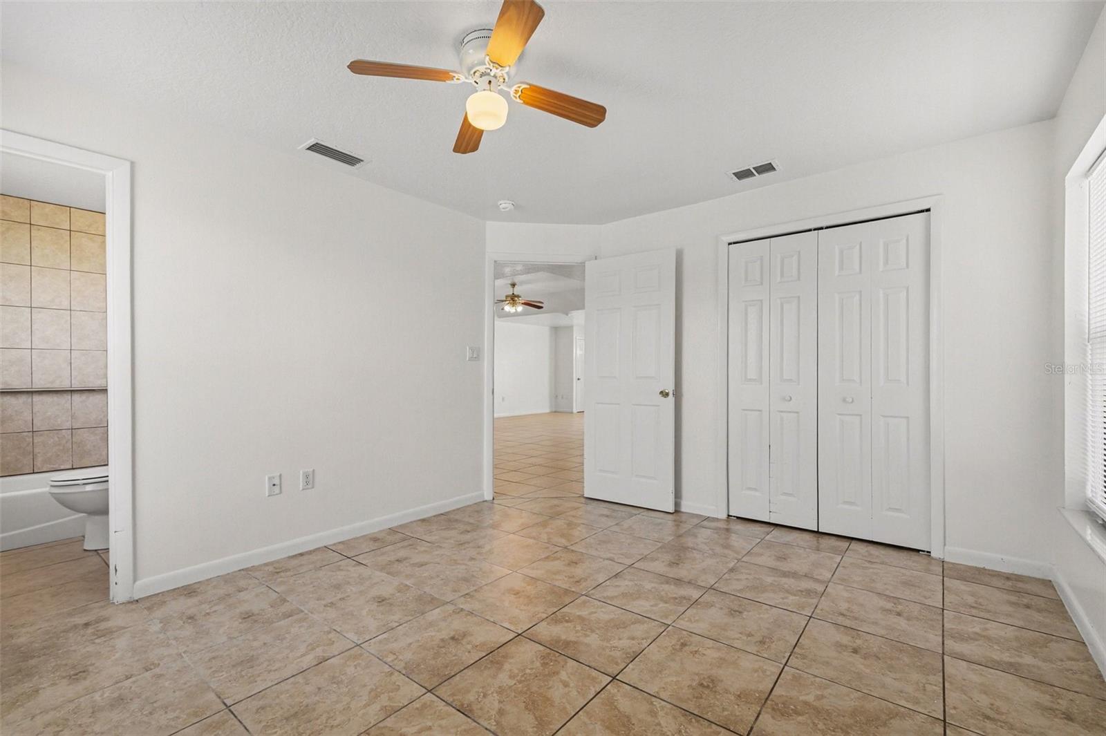 CASA LOMA SUB - Residential Income