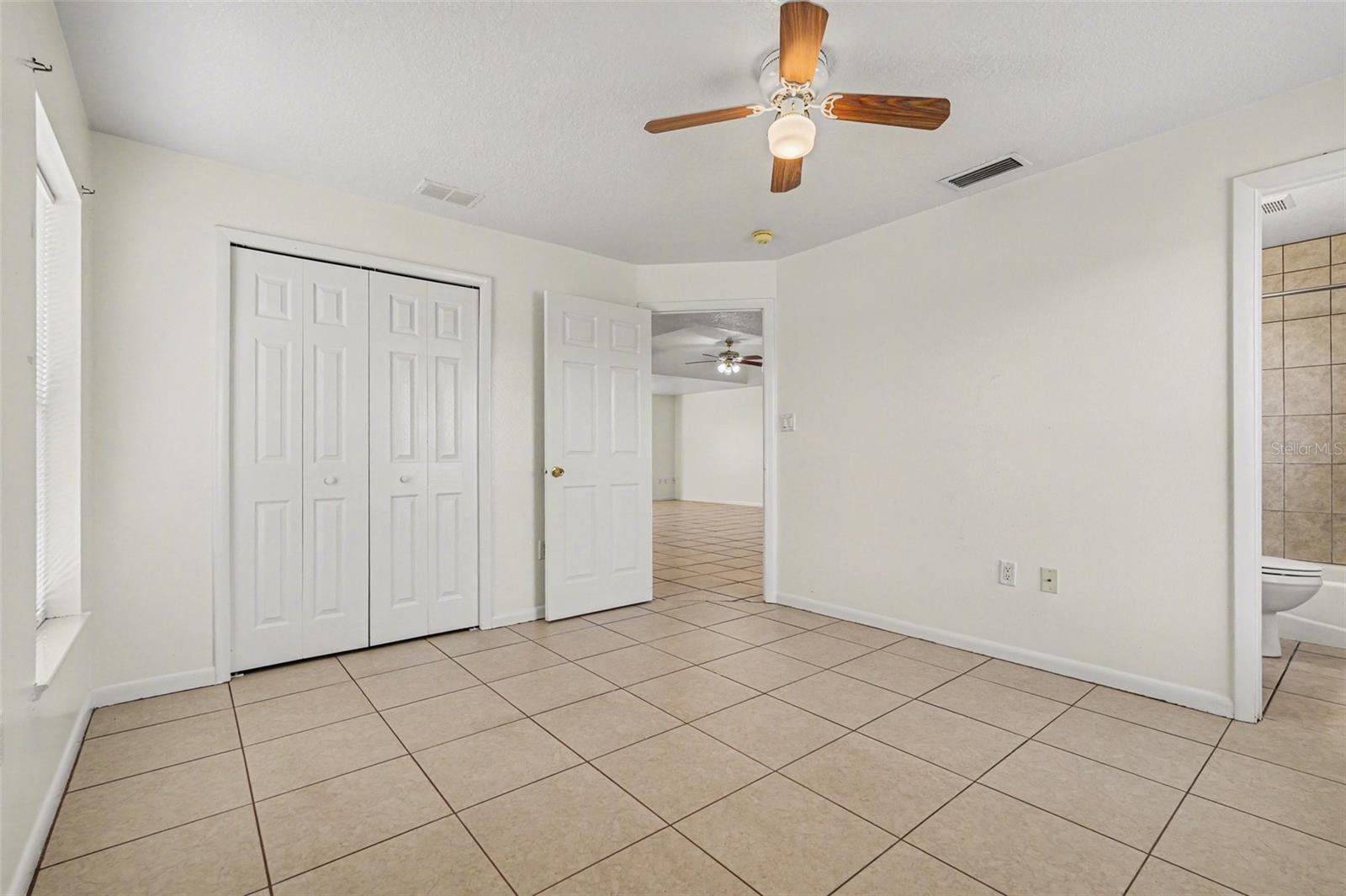 CASA LOMA SUB - Residential Income