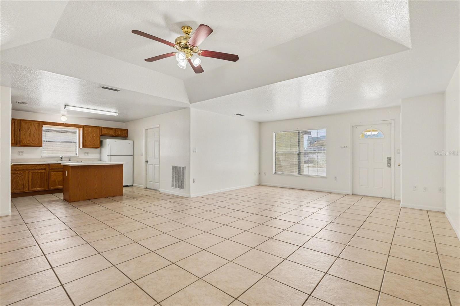 CASA LOMA SUB - Residential Income