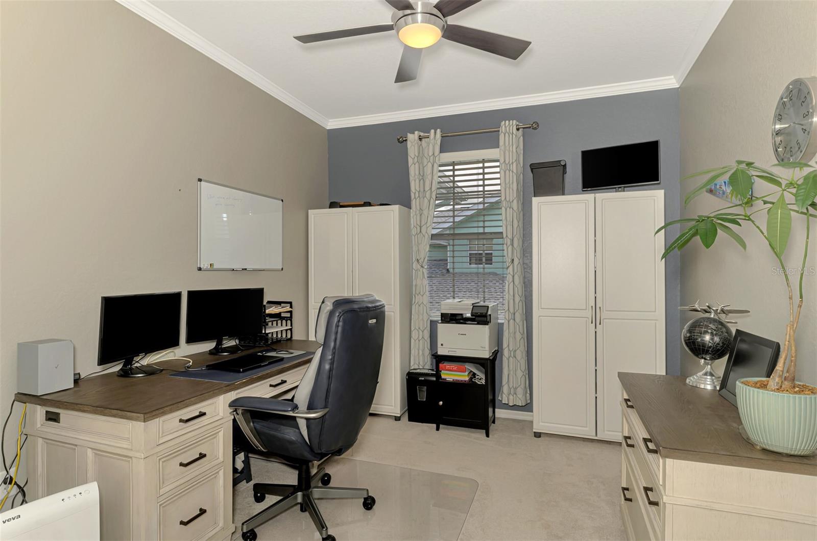 LAKE FRONT VILLAS/HERITAGE LAKE - Residential