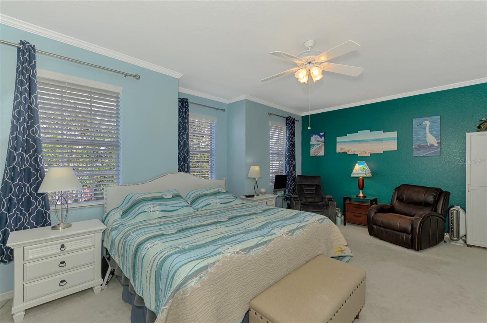 LAKE FRONT VILLAS/HERITAGE LAKE - Residential