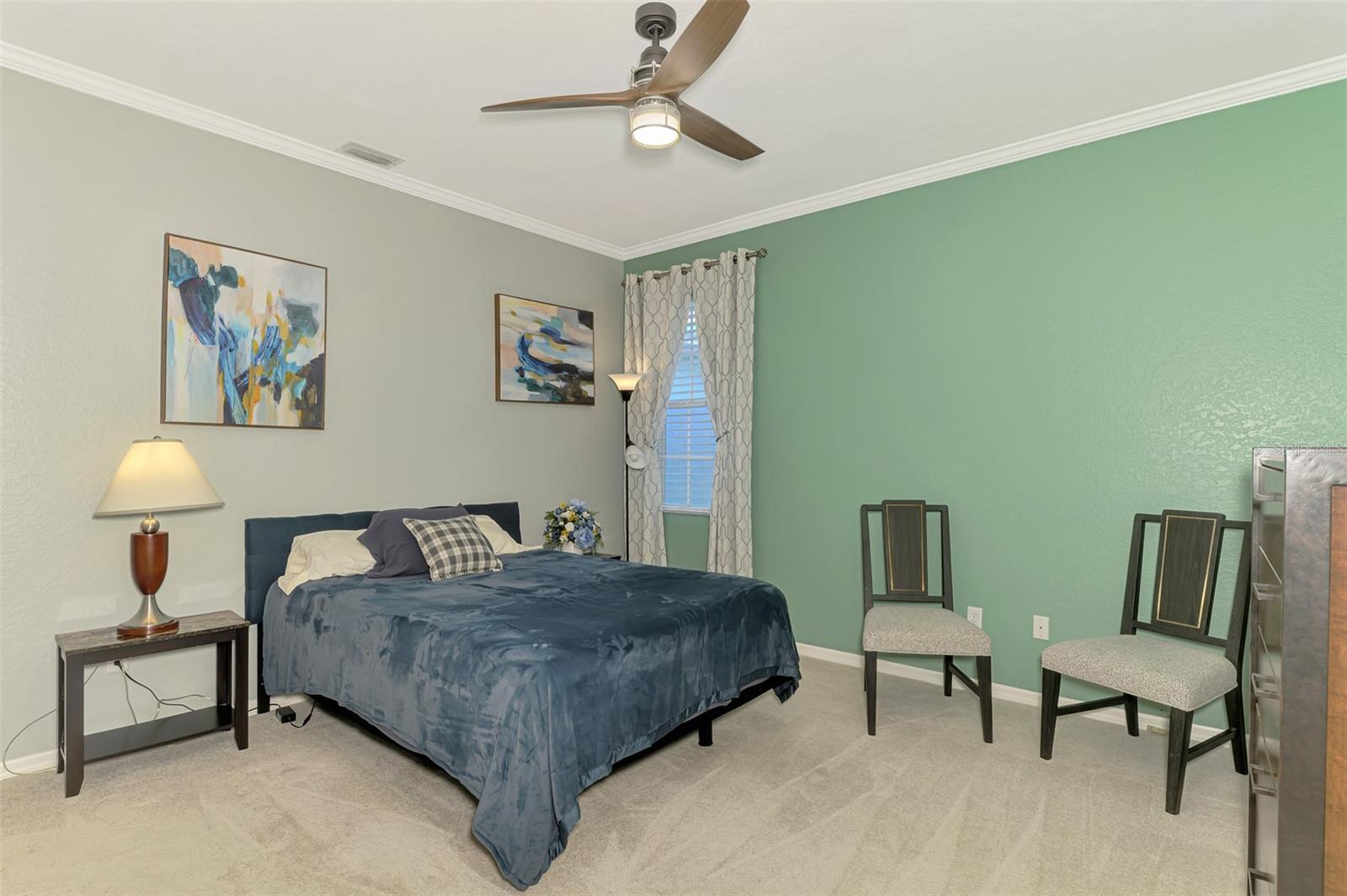 LAKE FRONT VILLAS/HERITAGE LAKE - Residential