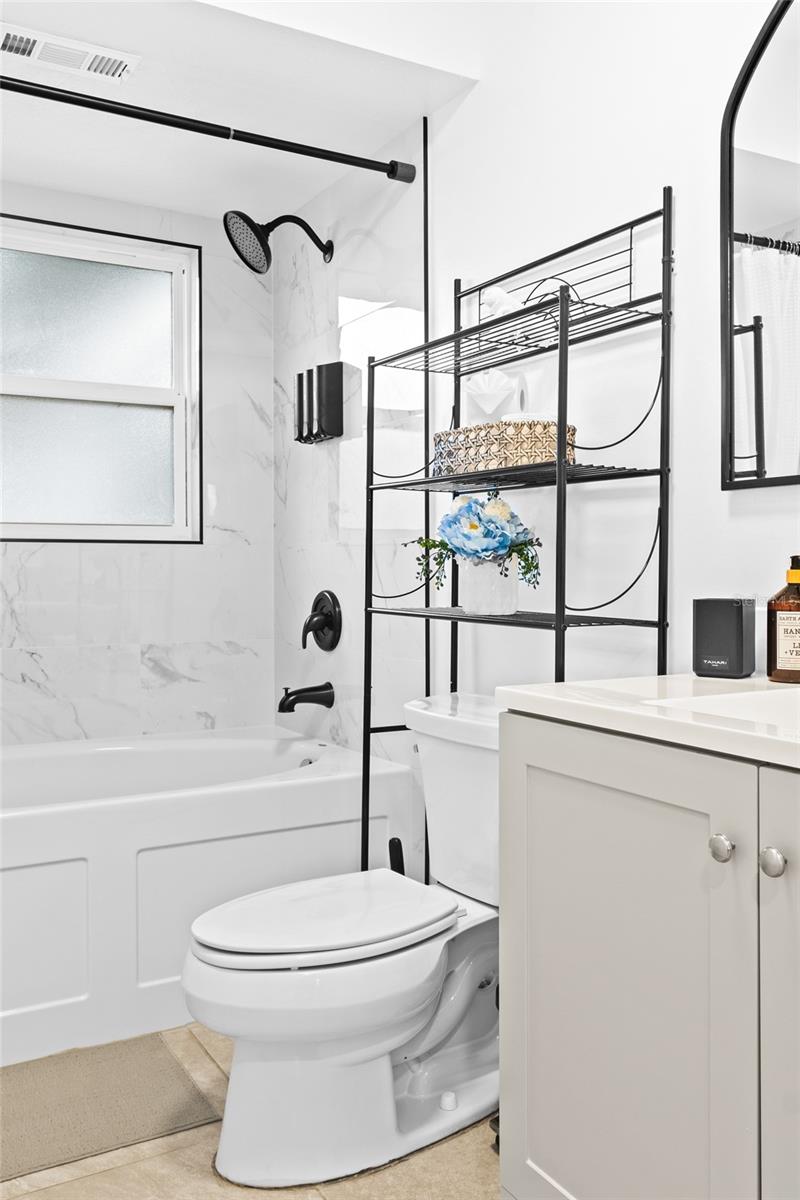 EAST GATE - Residential