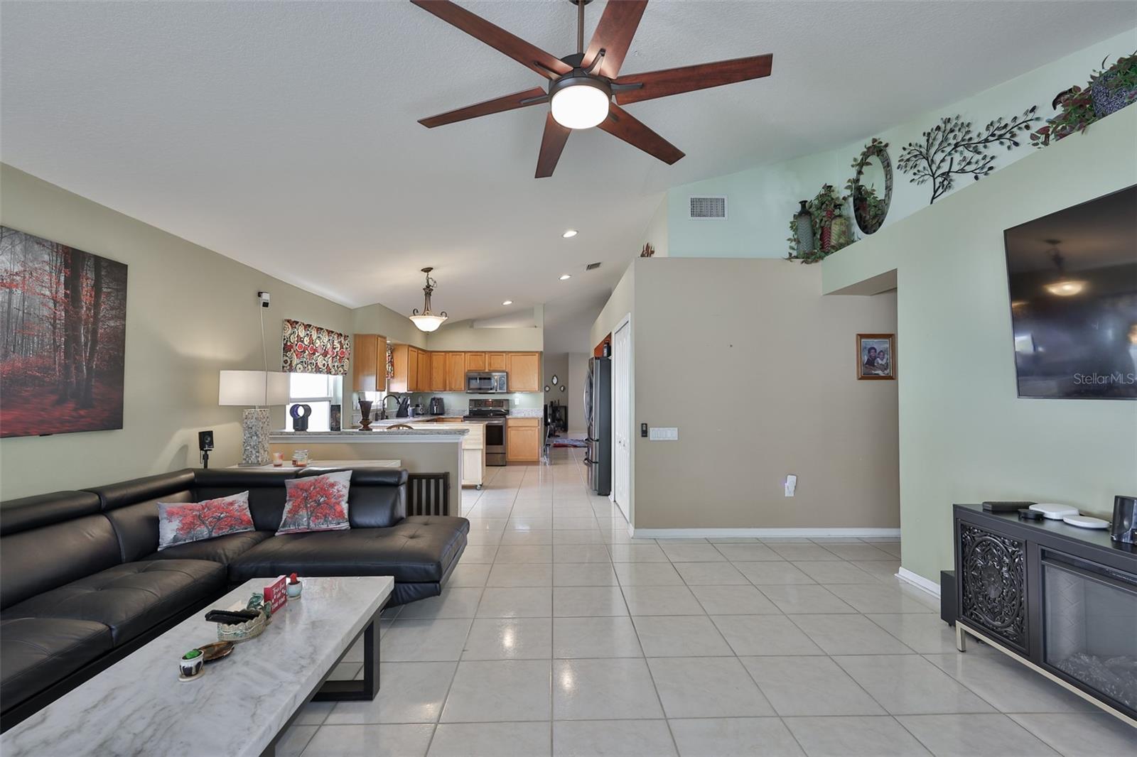 SOUTH RIDGE PH 1 & PH - Residential