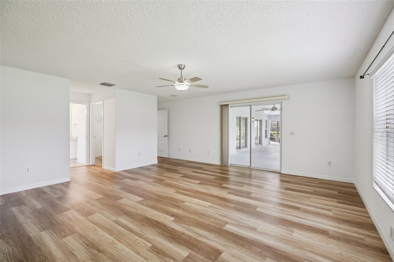 VILLAGES/MARION UN 55 - Residential