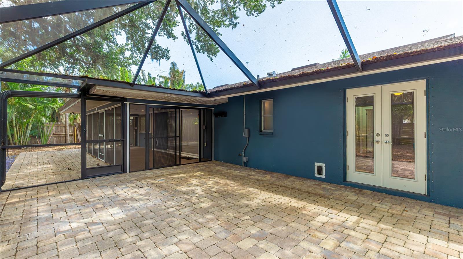 FOREST LAKES - Residential