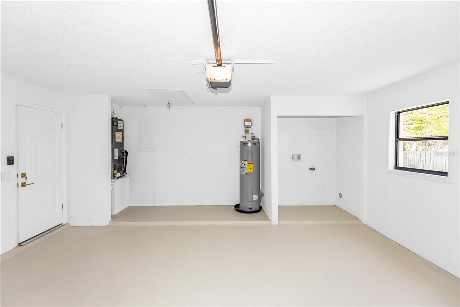 DELTONA LAKES UNIT 32 - Residential