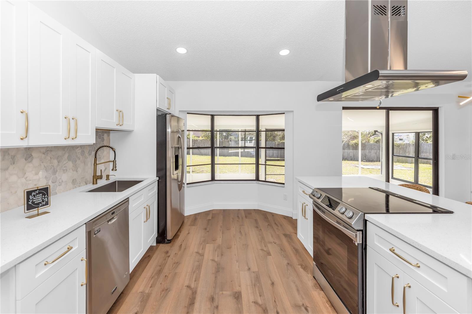 DELTONA LAKES UNIT 32 - Residential