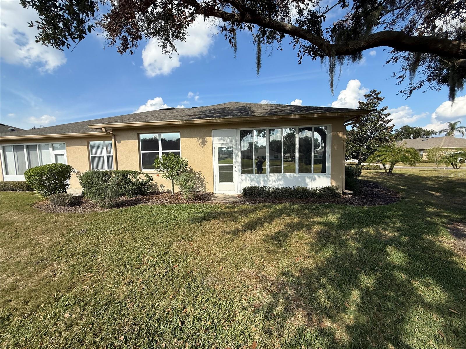 ACADIA II CONDOMINUM - Residential