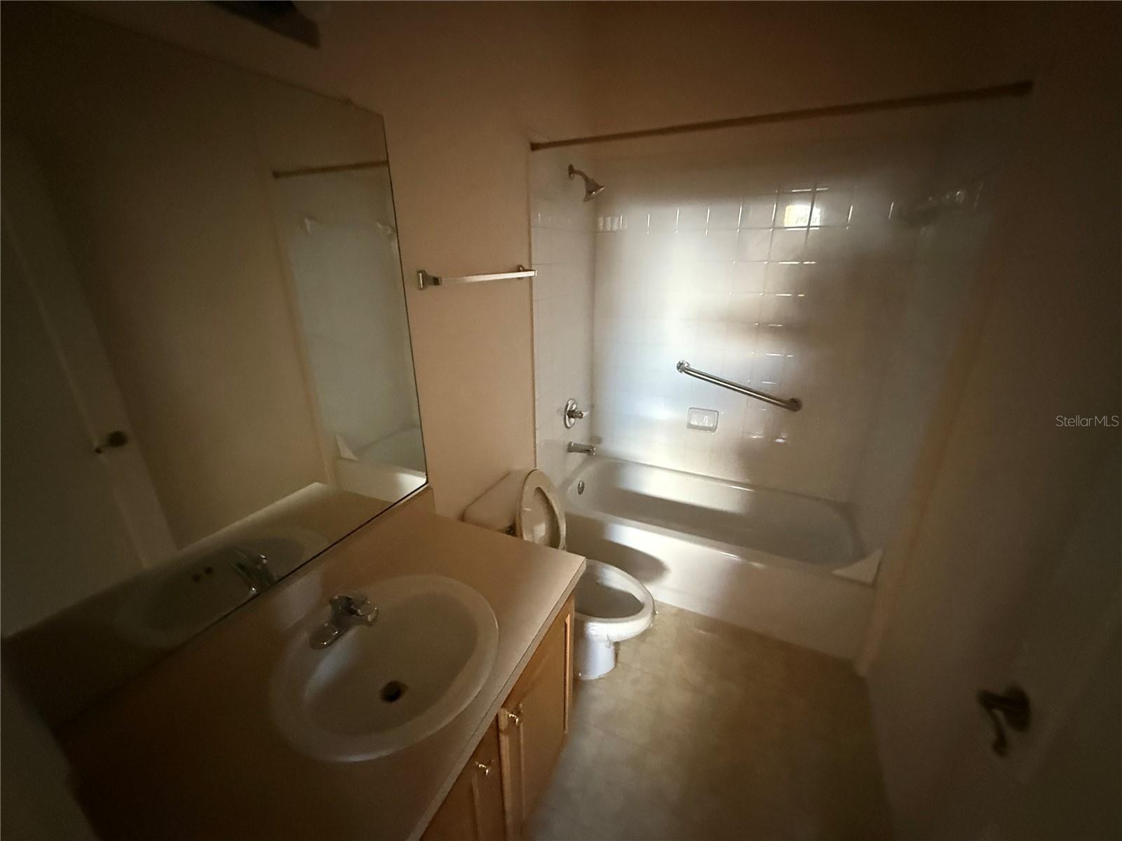 ACADIA II CONDOMINUM - Residential