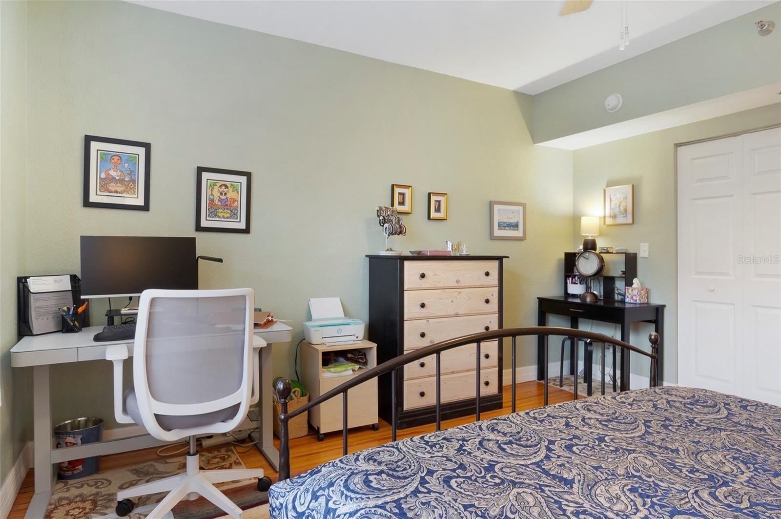 MT VERNON CONDO - Residential