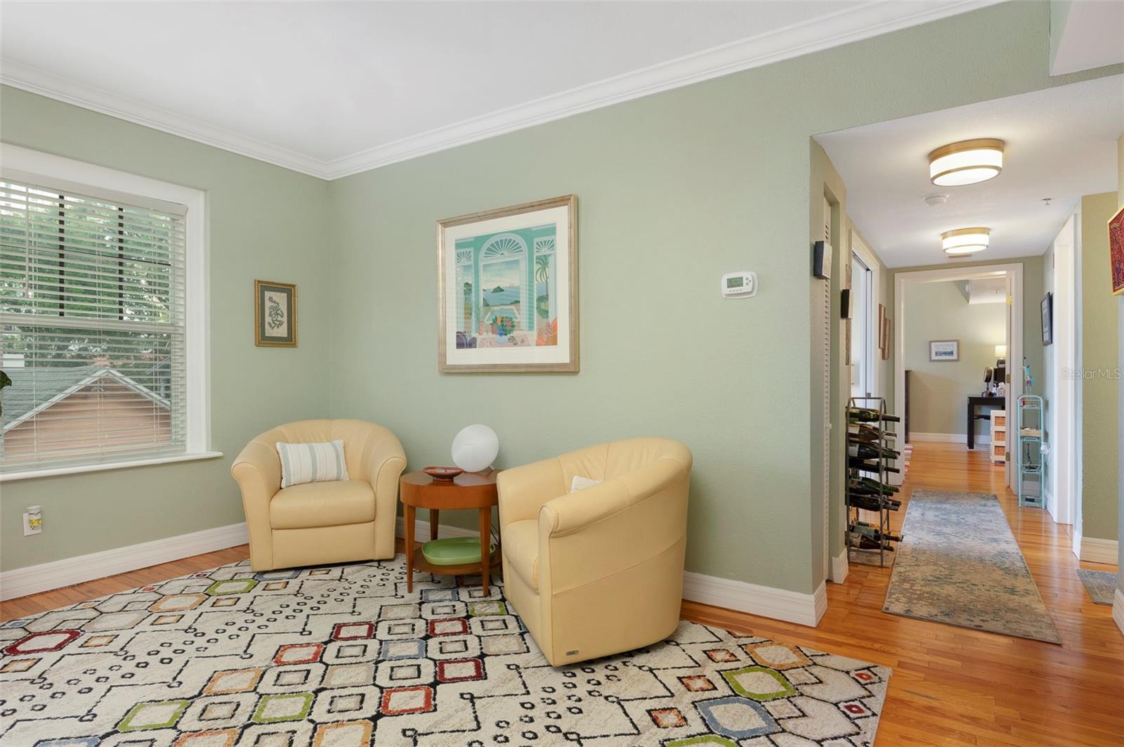 MT VERNON CONDO - Residential