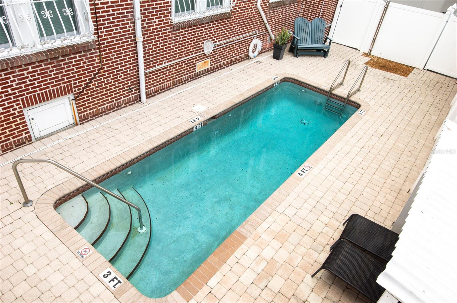 MT VERNON CONDO - Residential