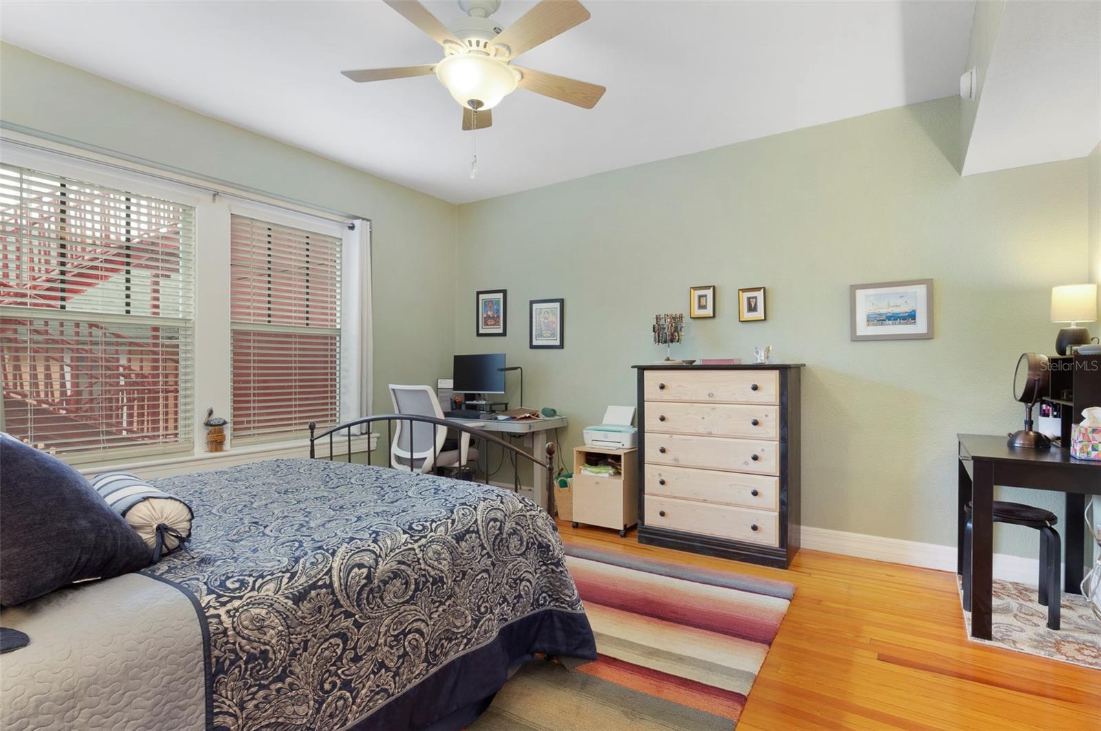 MT VERNON CONDO - Residential