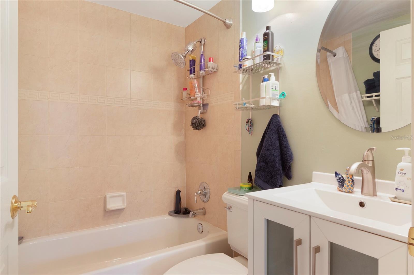 MT VERNON CONDO - Residential