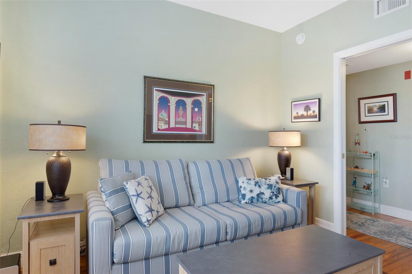 MT VERNON CONDO - Residential