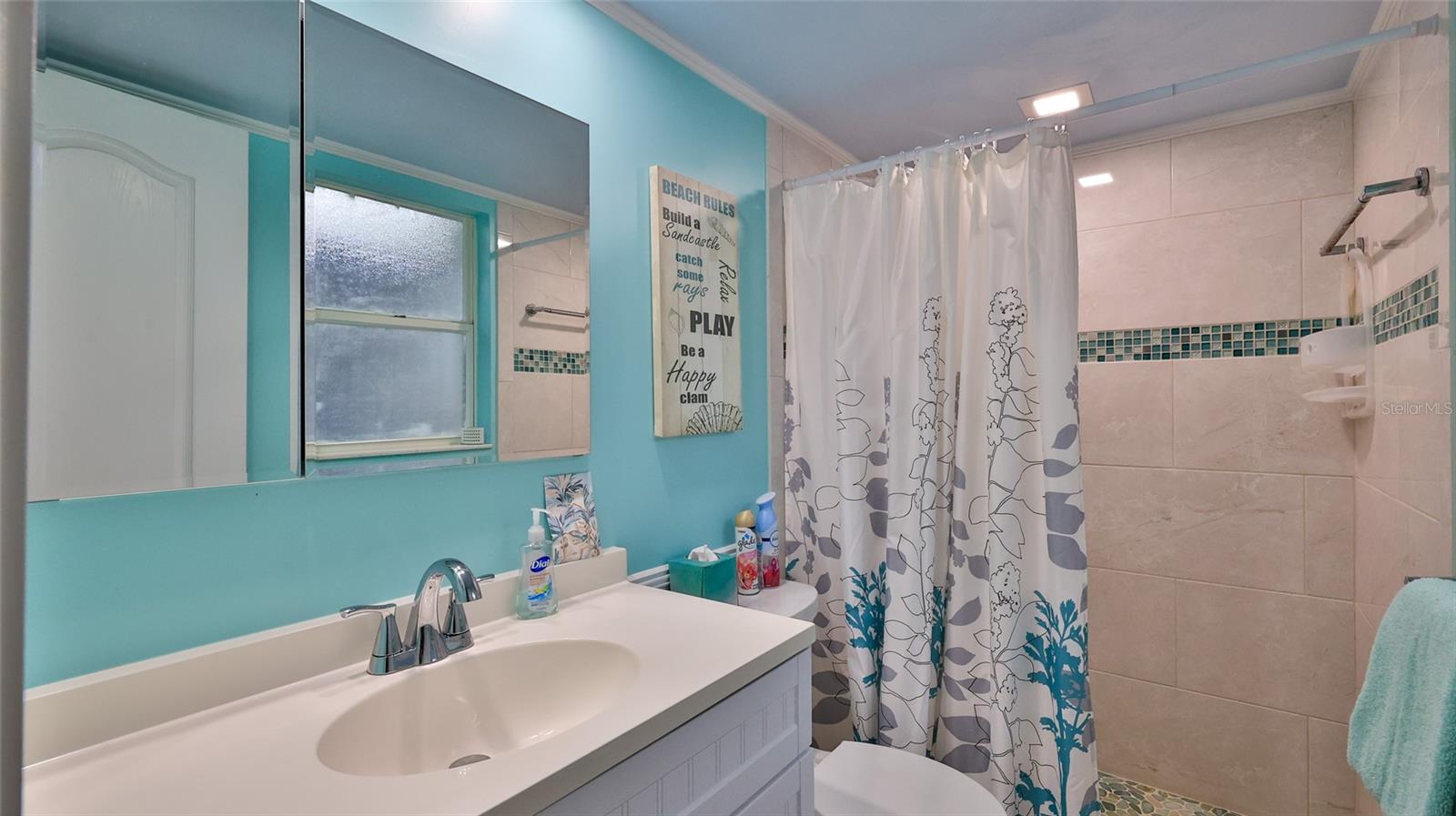 MADEIRA VILLA & MADEIRA VILLA 02 - Residential