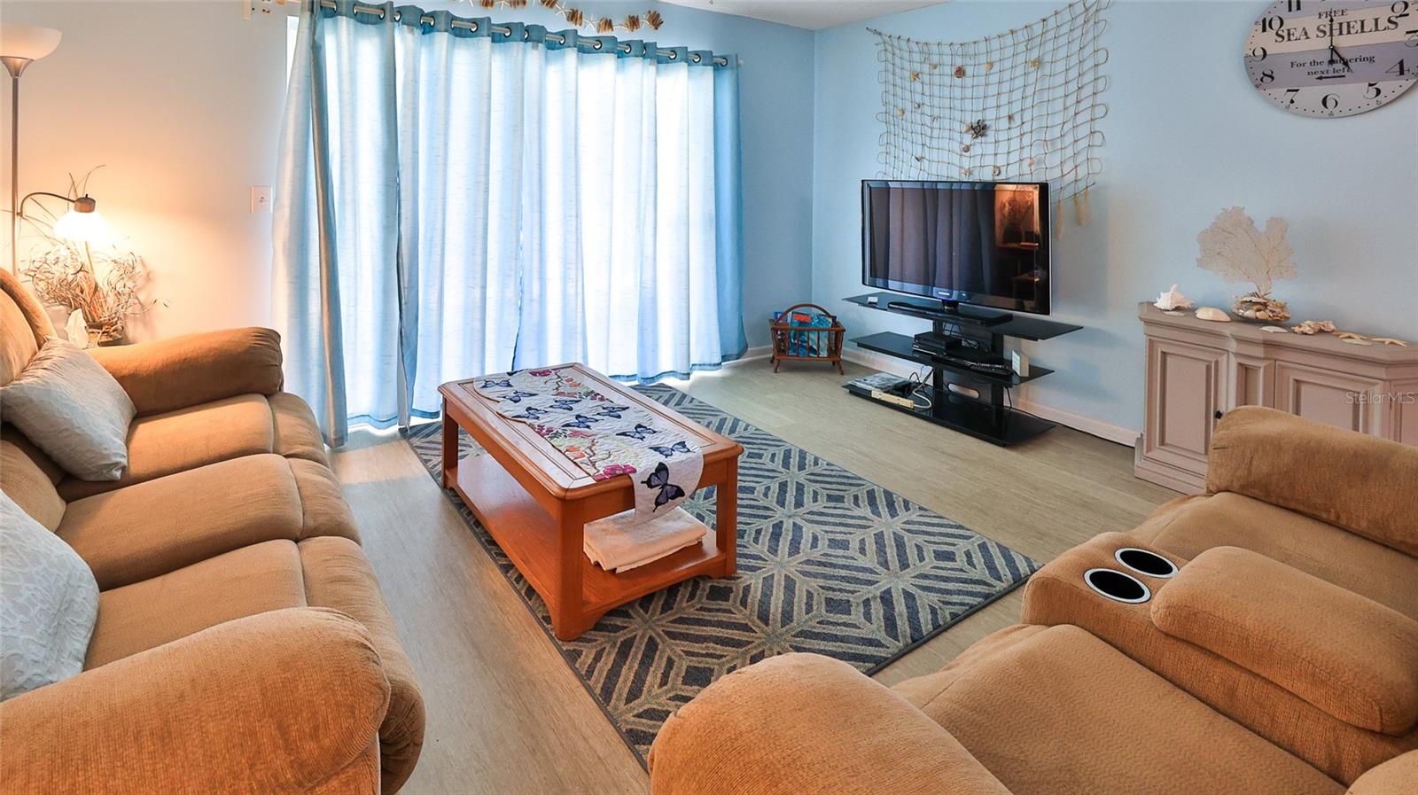 MADEIRA VILLA & MADEIRA VILLA 02 - Residential