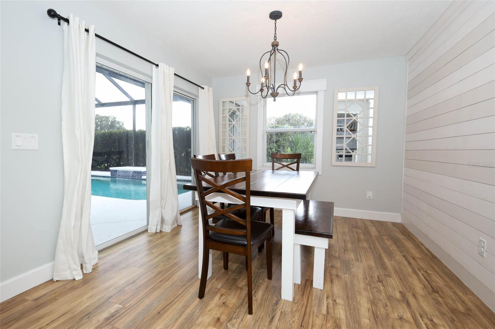 LAKE MONTE VISTA SUB - Residential