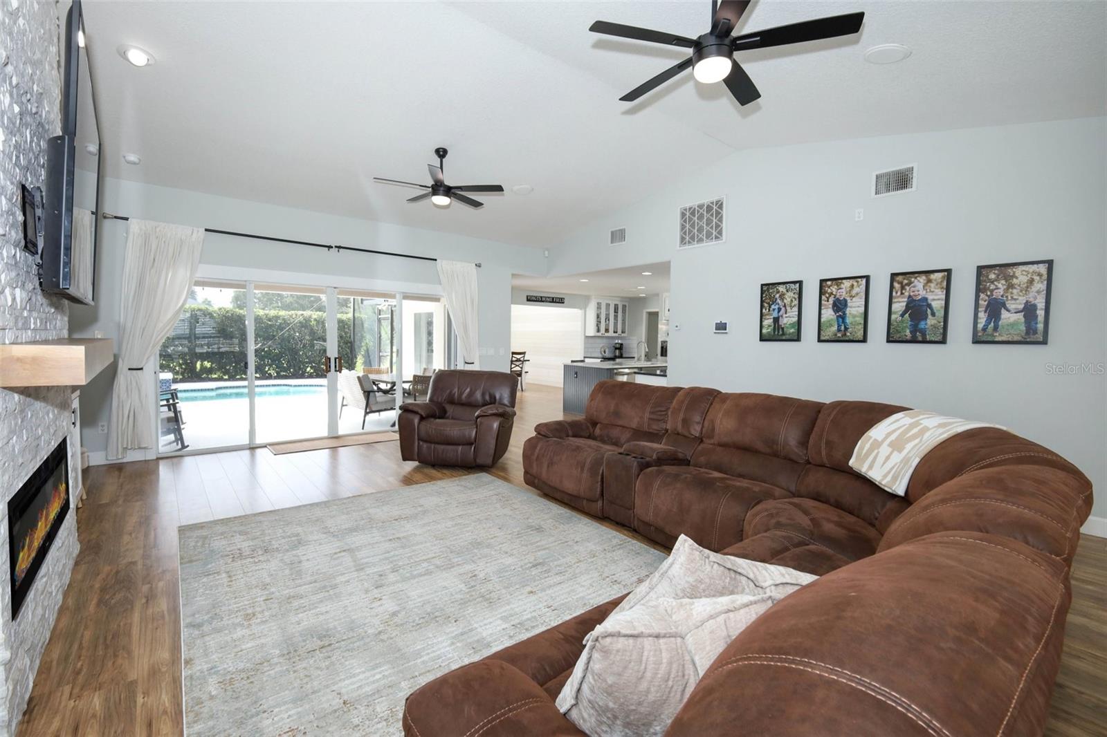 LAKE MONTE VISTA SUB - Residential