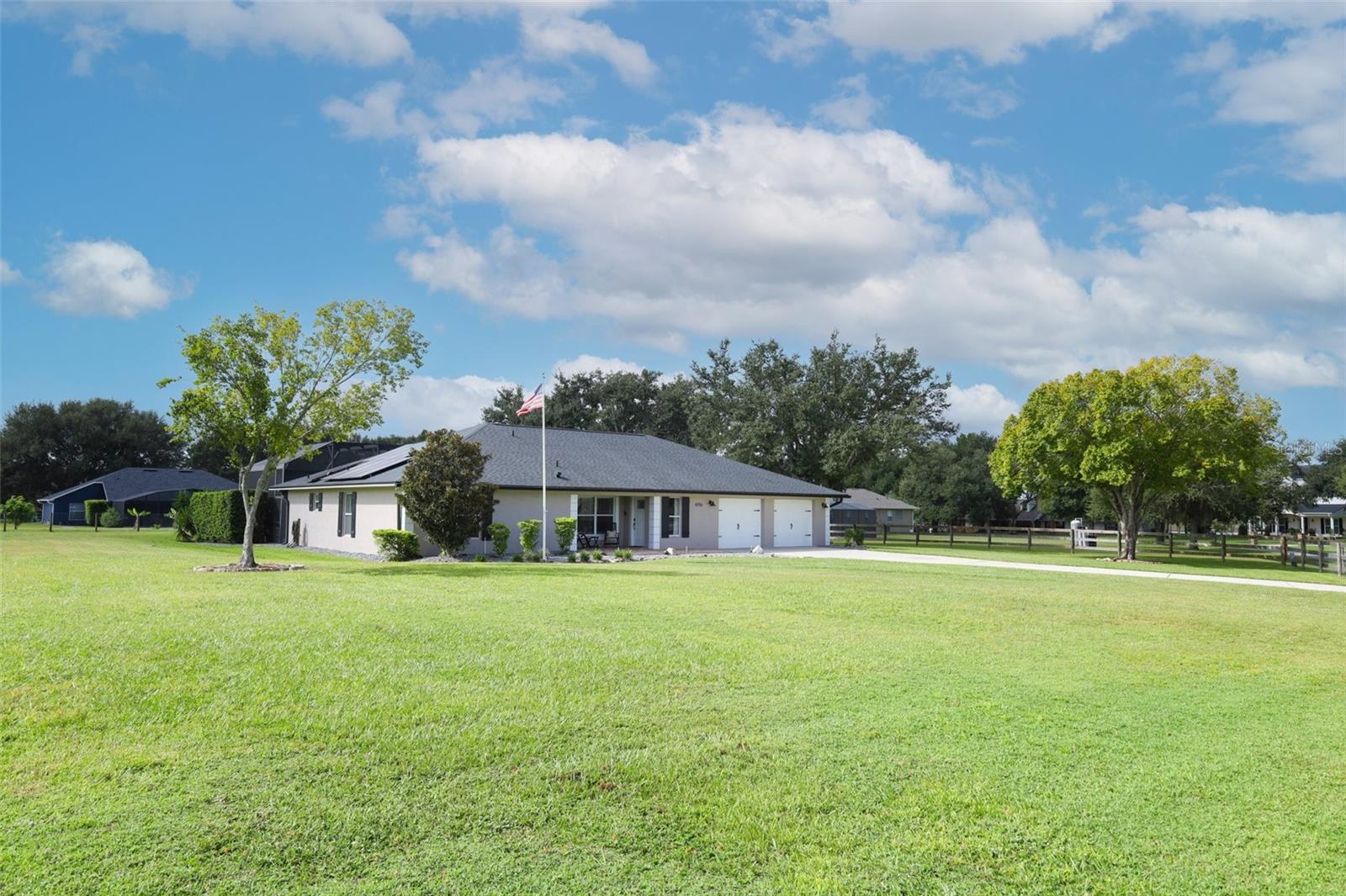 LAKE MONTE VISTA SUB - Residential