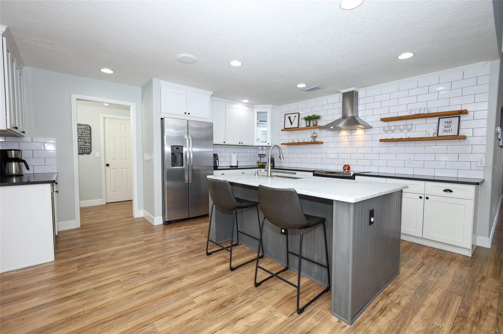 LAKE MONTE VISTA SUB - Residential