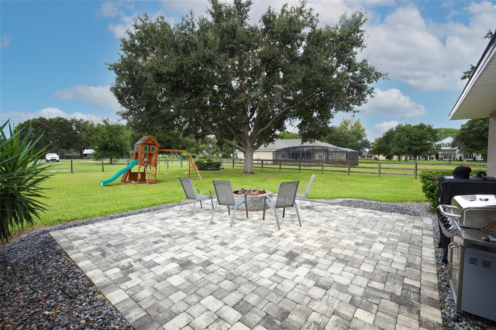 LAKE MONTE VISTA SUB - Residential