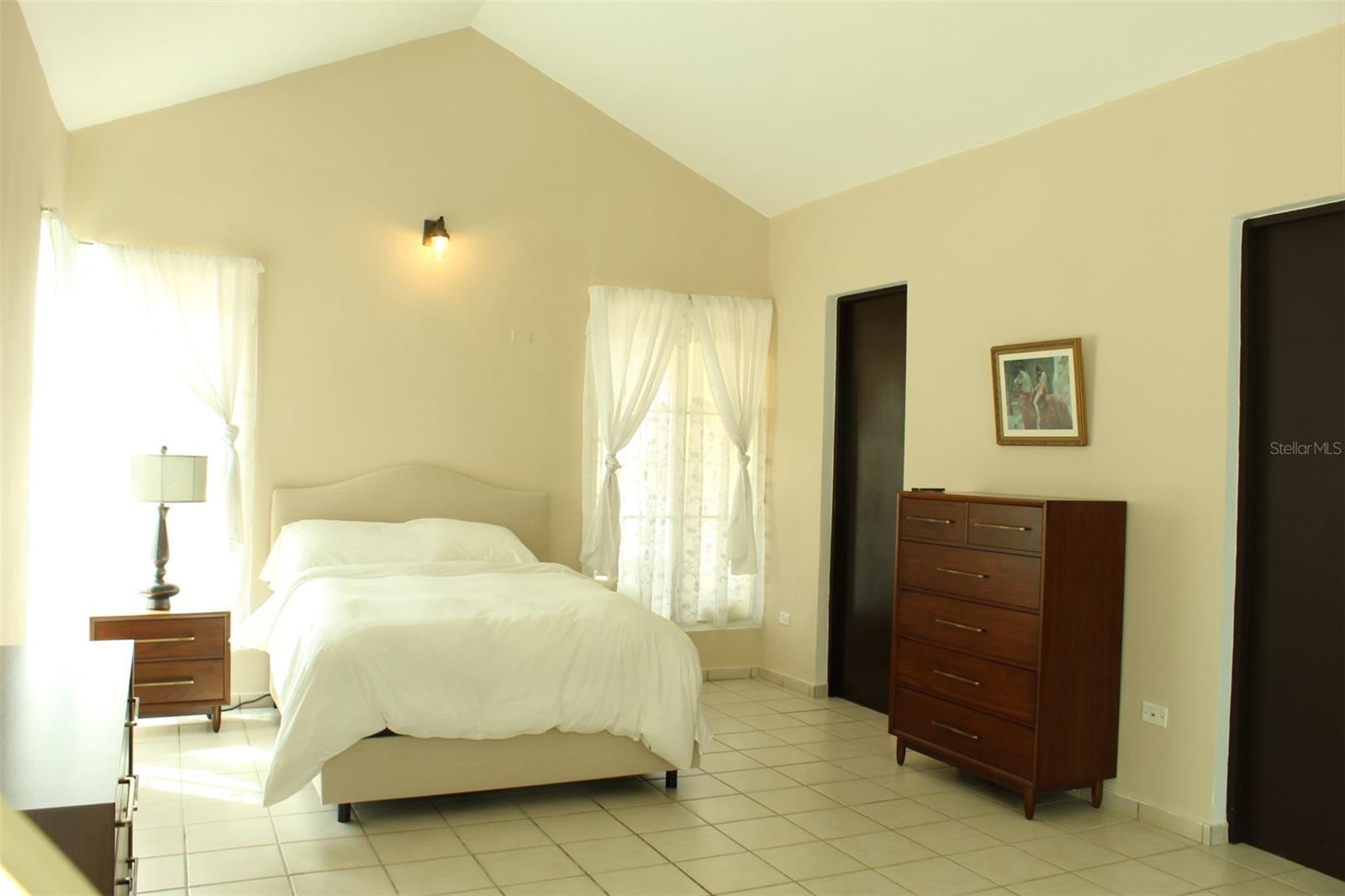 URB SABANERA DEL RIO - Residential