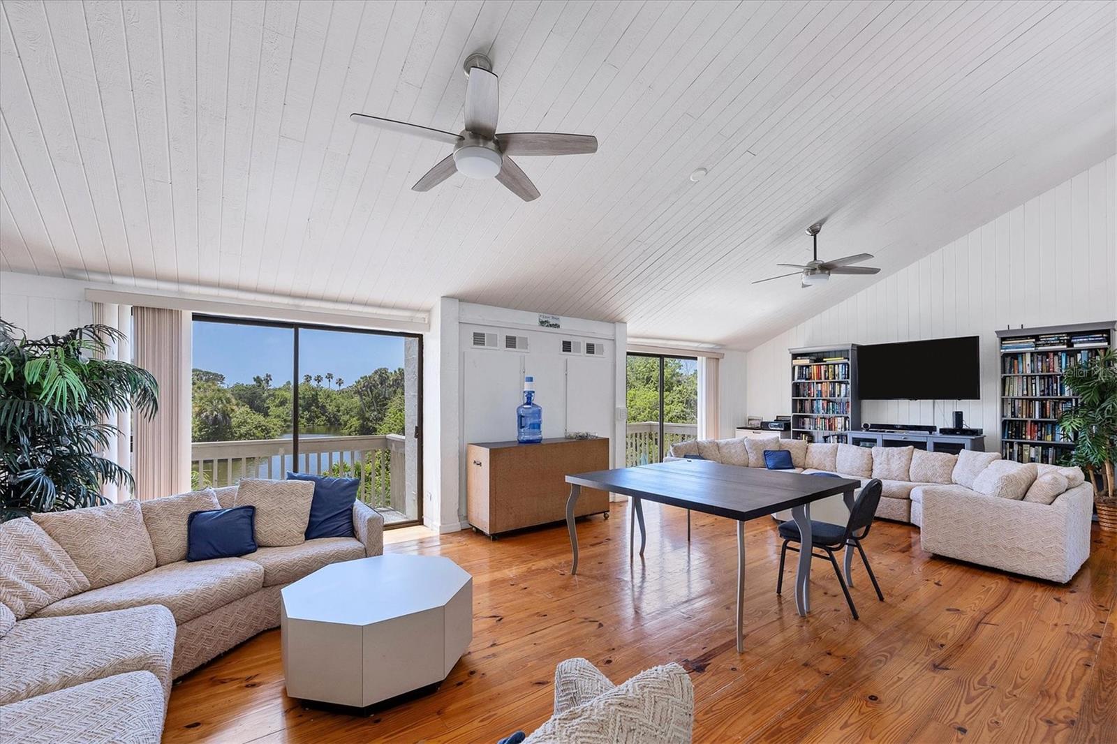 PINE RUN II - Residential