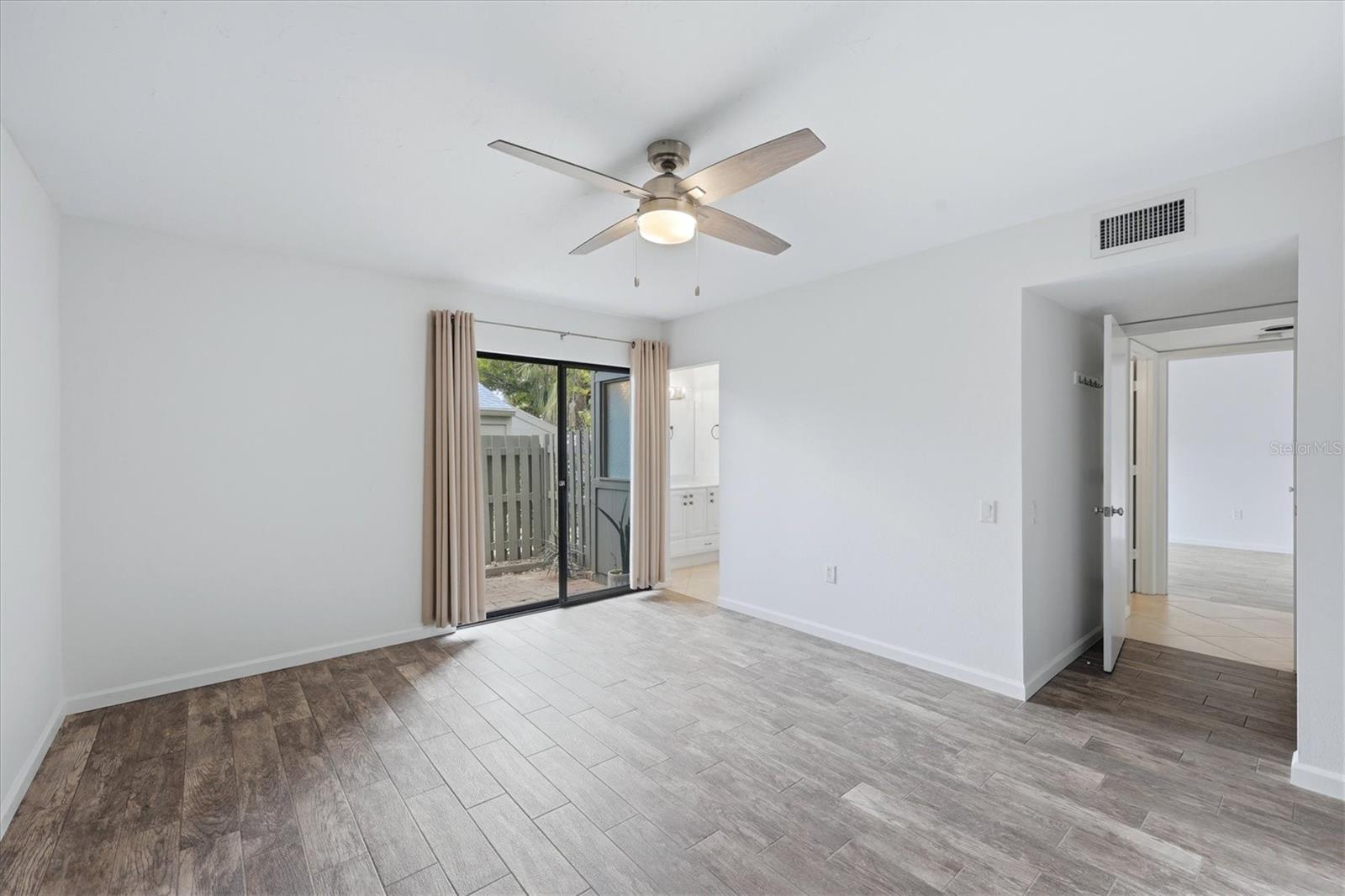 PINE RUN II - Residential