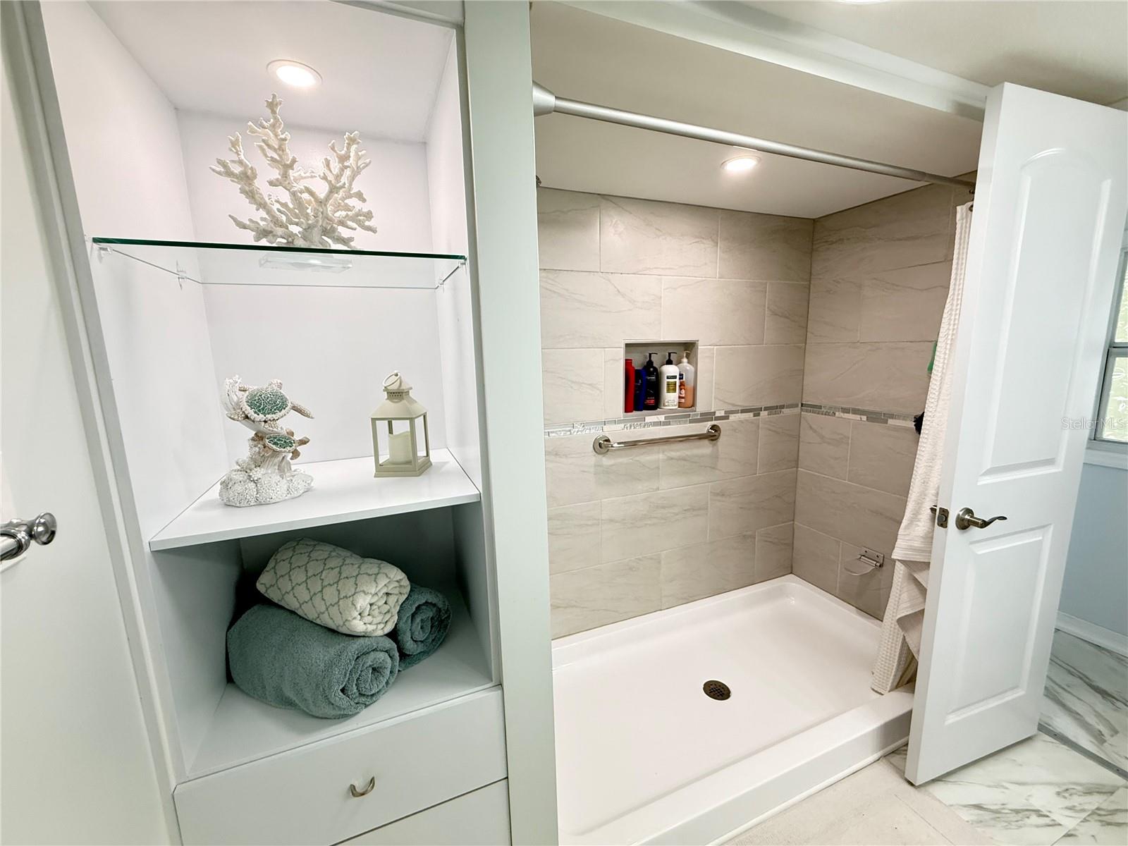 MOBEL AMERICANA MOBILE HOME PARK UNREC - Residential