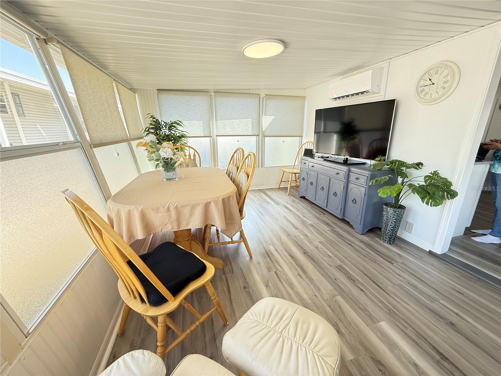 MOBEL AMERICANA MOBILE HOME PARK UNREC - Residential