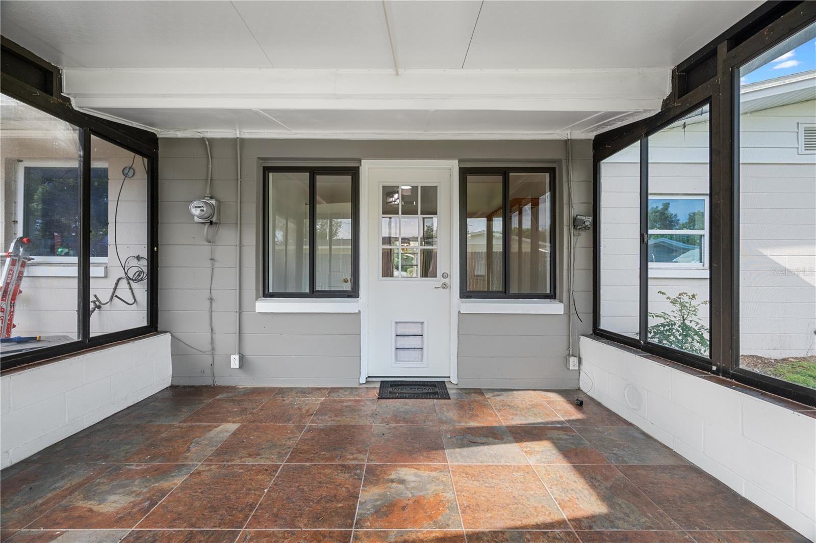 OAKLAND SHORES 3RD ADD REP - Residential