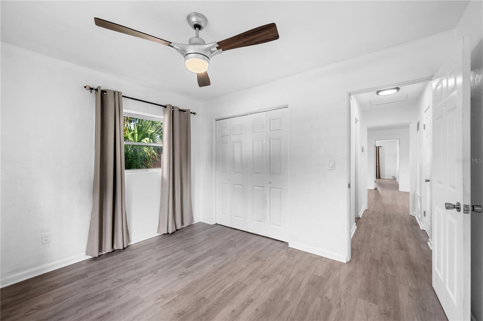 OAKLAND SHORES 3RD ADD REP - Residential