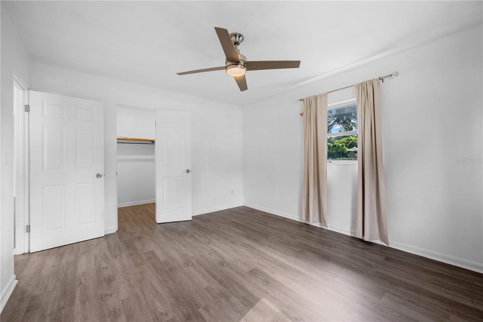 OAKLAND SHORES 3RD ADD REP - Residential