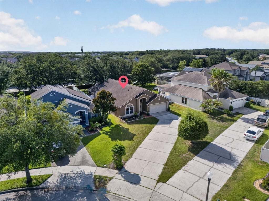 Photo of 8376 Lake Amhurst Trail, Orlando, FL 32829 (MLS # O6422668)